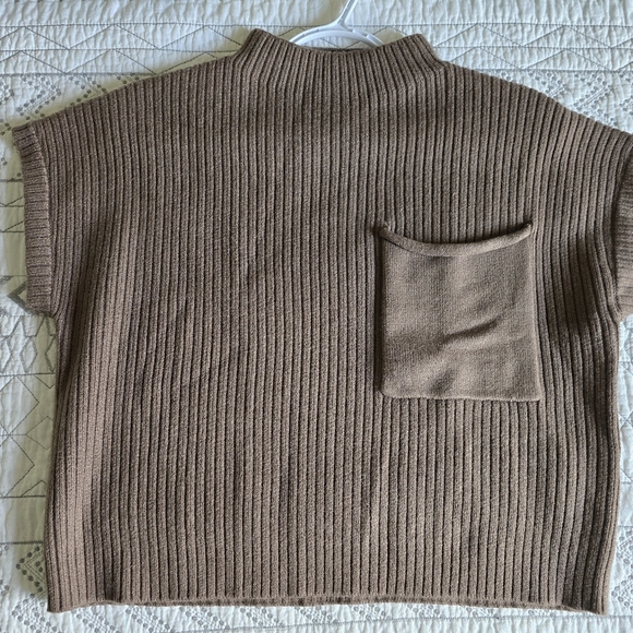 Blu Pepper Chocolate Ribbed Knit Sweater VEST Size Small MWOT - Picture 1 of 4